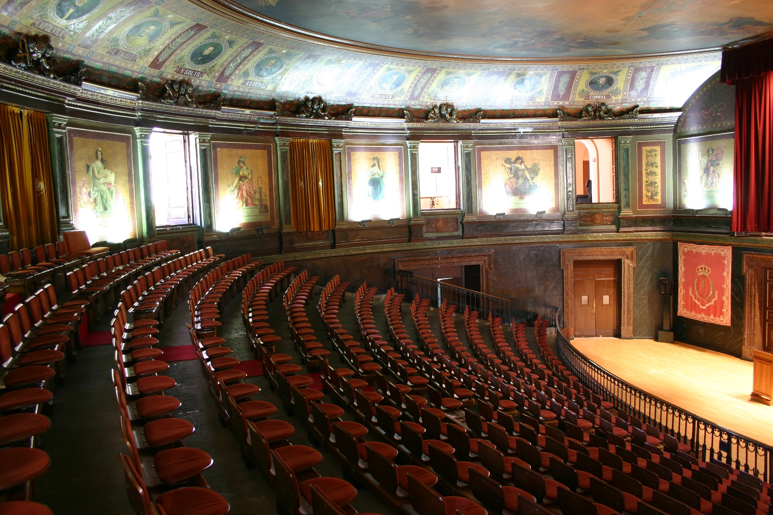 Gran Anfiteatro, Ilustre Colegio Oficial de Médicos de Madrid, Madrid - 03.JPG
